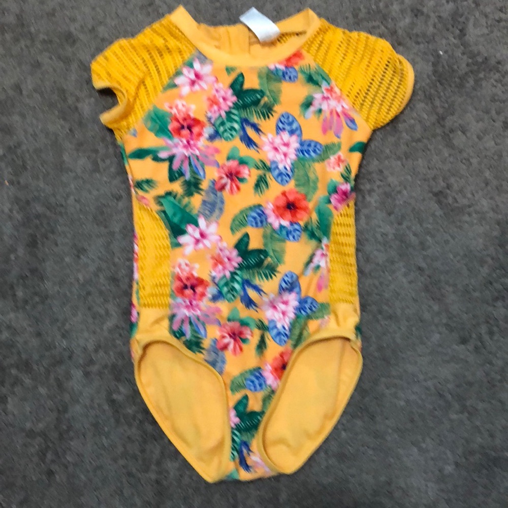 Tropical art class short sleeve swim suit
